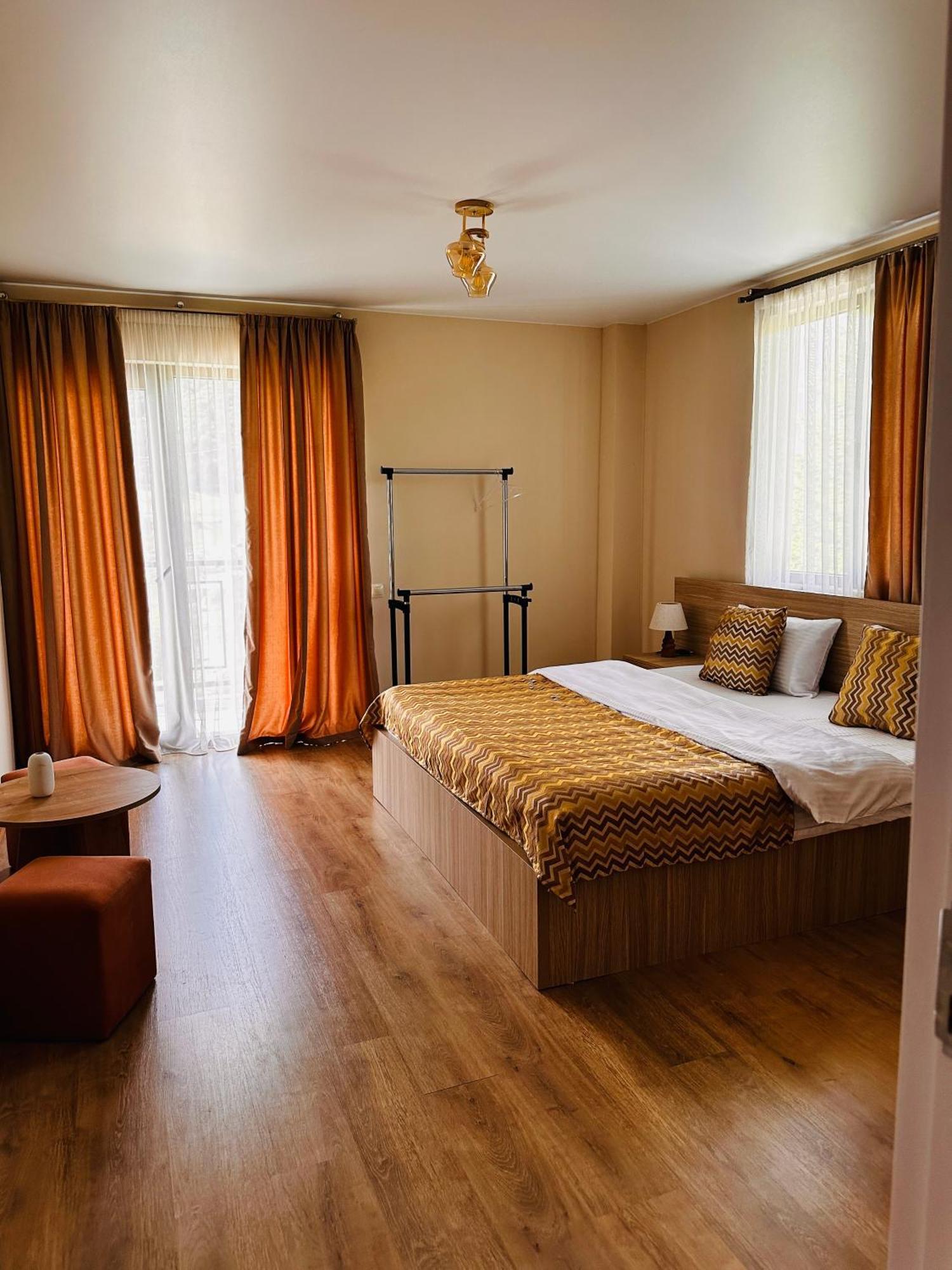 Hotel "Panorama" Kakhri Mestia Exterior foto